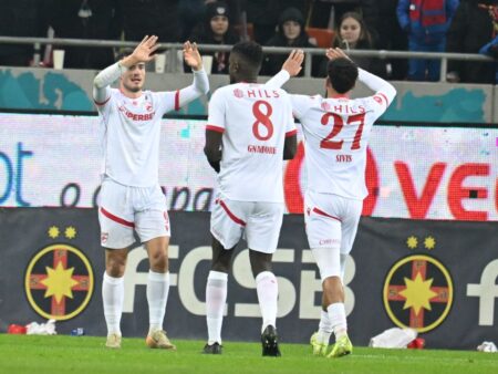 Dinamo – Rapid, de la 21:00, în Superliga României. Formațiile probabile + Sugestii de pariu. Analiza lui Dan Chilom