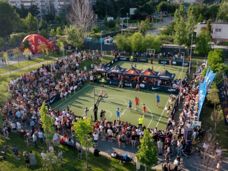 Theo Rose, spectacol de baschet » Weekend plin la Sport Arena Streetball în Parcul Liniei