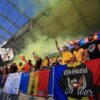 Au „colorat” stadionul din Bratislava! Ultrașii de la „Uniți sub tricolor” au oferit un show impresionant cu zeci de fumigene la meciul cu Spania.