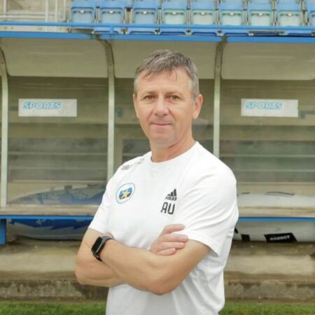 Propunerea lui Ilie Dumitrescu pentru antrenor în Superligă a rămas fără echipă.