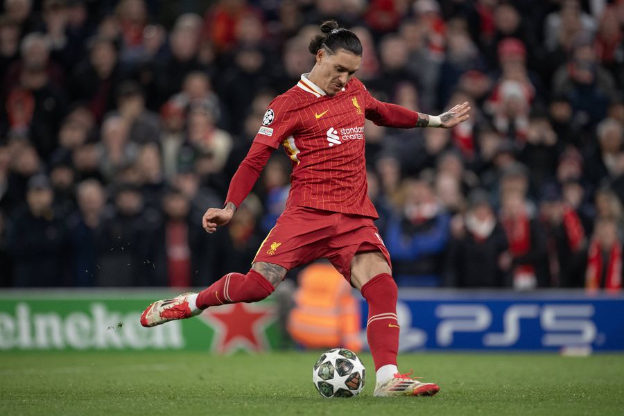 Darwin Nunez, în tricoul lui Liverpool. Napoli nu renunță la Darwin Nunez