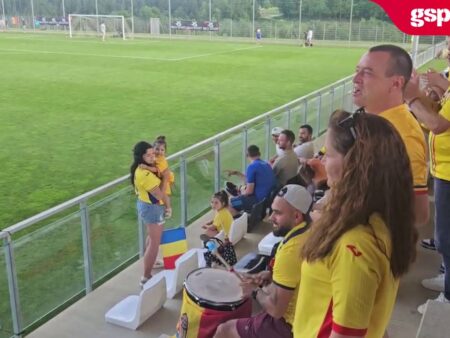 România U21 – Georgia U21. Bucuria suporterilor români după golul lui Andrei Borza. Entuziasmul galben s-a extins în Austria.