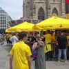 Fenomenul „Zidul Galben” a invadat și Viena » Suporterii români s-au adunat în Stephansplatz înainte de meciul cu Austria