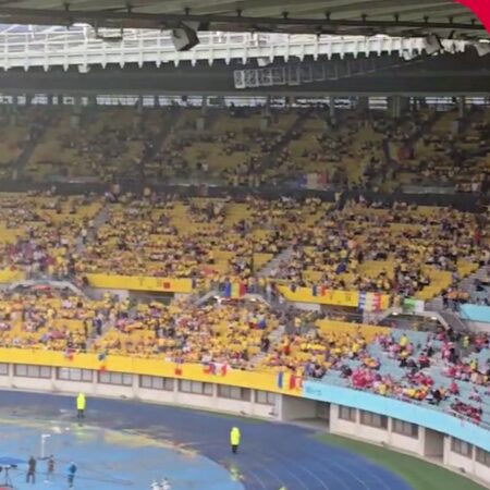 „Tricolorii” au umplut Viena! „Zidul galben” controlează atmosfera sonoră pe „Ernst Happel”, cu o oră înainte de începerea meciului.