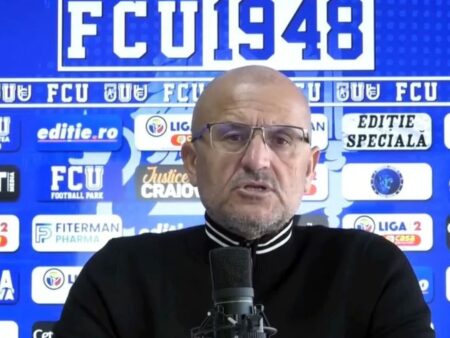 Adrian Mititelu cedează gratuit jucătorul echipei din Superligă