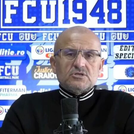 Adrian Mititelu cedează gratuit jucătorul echipei din Superligă