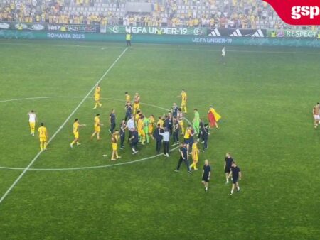 Danemarca U19 – România U19 0-3 » Jucătorii naționalei au sărbătorit cu o horă pe stadion după victoria de această seară