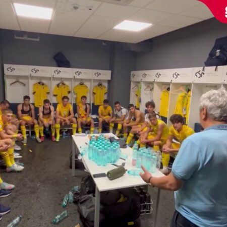 Mircea Lucescu a pătruns în vestiarul naționalei U19 și a adus liniștea: „Să nu uitați niciodată!”