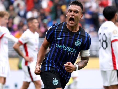 Urawa Red Diamonds 2-1 » Echipa lui Chivu a reușit o lovitură de grație în prelungiri și se apropie de optimile de finală la Mondialul Cluburilor