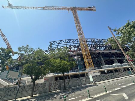 Barcelona va disputa meciuri în august? Noul Camp Nou rămâne în șantier!