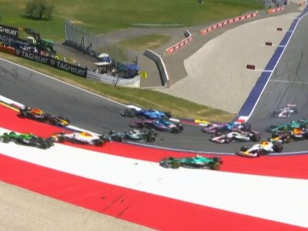 Marele Premiu de Formula 1 din Austria este în desfășurare » Start FANTASTIC în Austria! Abandon pentru Verstappen în cursa de acasă.