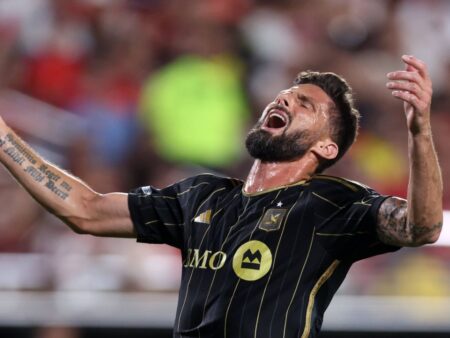 Finalul visului american: legendarul Giroud a părăsit Los Angeles FC. Destinație neașteptată pentru francez.