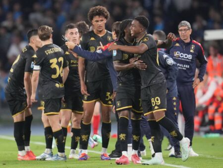 Milan și Atalanta se luptă pentru „perla” lui Dan Șucu » Ce sumă cere patronul lui Genoa pentru tânărul rossoblu!