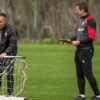 Emoții în prima partidă amicală a lui Dinamo: Titularul s-a accidentat în meciul cu Petrolul și a fost înlocuit de Kopic.