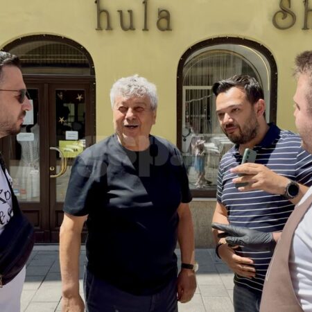 Imagini spectaculoase cu Mircea Lucescu în inima Bratislavei! Turcii i-au sărutat mâinile: „Imperator Lucescu, România!”