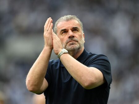 Ange Postecoglou aproape de întoarcere! Fostul antrenor al lui Radu Drăgușin negociază cu o echipă din cadrul Mondialului Cluburilor