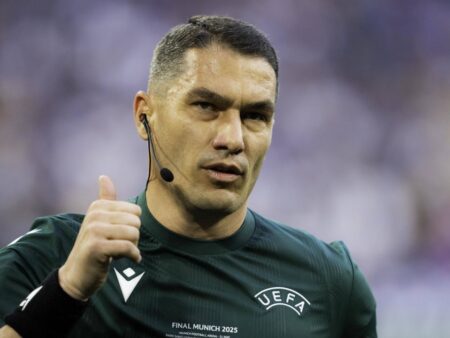 István Kovács, „centralul” român capabil să arbitreze o finală de Campionat Mondial: „Și-a croșetat drumul! Să fim obiectivi”