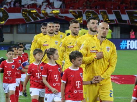 Trei modificări propuse în echipa de start pentru meciul cu Cipru, după confruntarea cu Austria