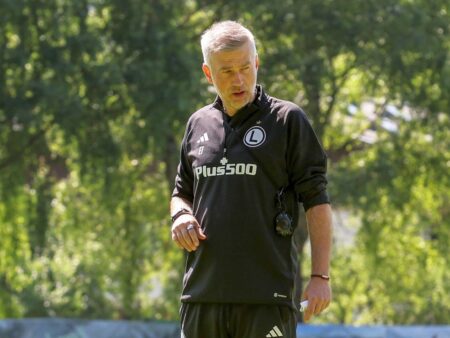 „Legia e depășită. Are mâinile legate”