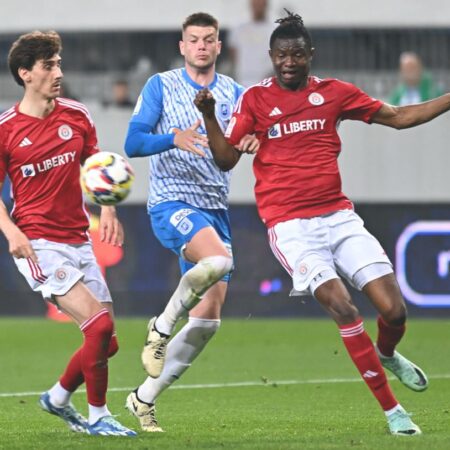 Jonathan Cisse, prezentat oficial la echipa de play-off din Superligă