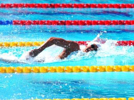 Cinci înotători români participă în această seară la Campionatele Europene U23 de la Samorin » La ce oră va avea loc finala lui David Popovici