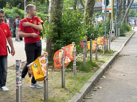 Invenție germană în Spania – Franța: Ce au realizat locuitorii din Stuttgart pentru a se întoarce acasă cu sute de euro.