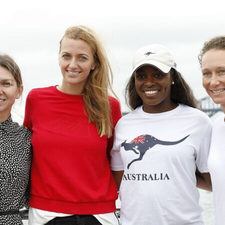 Petra Kvitova, dublă învingătoare la Wimbledon, își anunță retragerea din tenis. Reacția Simonei Halep.