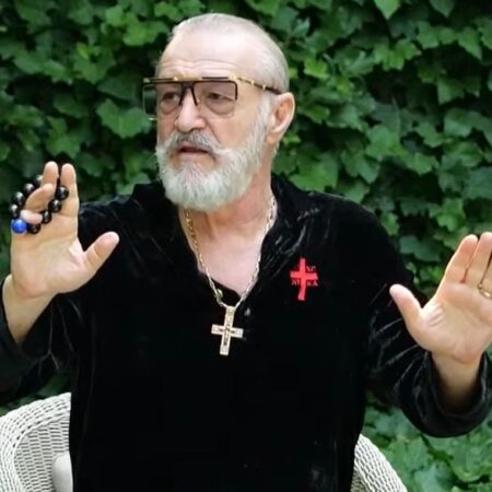 „Dennis Politic are o noblețe deosebită, intră ca Hagi!” + Amenințări la adresa lui Florin Tănase
