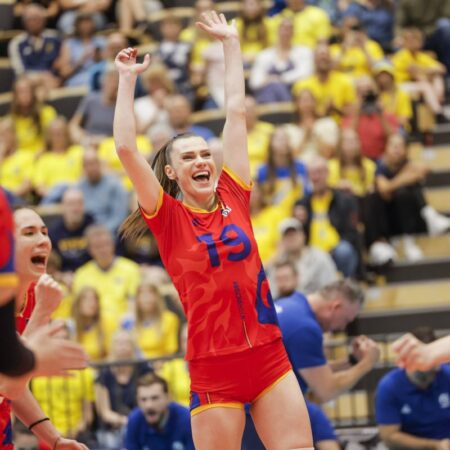 Adelina Ungureanu, vedeta României, va continua în prestigiosul campionat de volei din Italia.