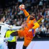 După 8 ani în Portugalia, un cubanez cu peste 160 de goluri în Liga Campionilor a semnat cu Dinamo București