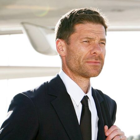 Timpul s-a restrâns pentru Xabi Alonso înainte de debutul său la Real Madrid.