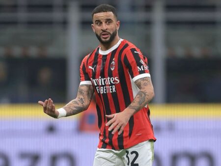 Unde ar putea să ajungă Kyle Walker, după ce Pep Guardiola l-a exclus din planurile de la Manchester City?