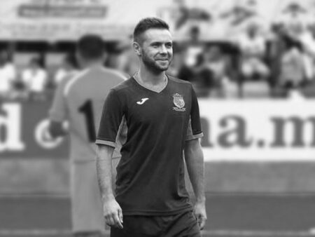 Tragedie în fotbal! Un fost internațional a decedat brusc la doar 33 de ani, în timpul vacanței în Turcia.