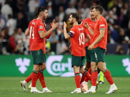 FOTO Liverpool își întărește apărarea » „Cormoranii” concurează cu Manchester United și Newcastle pentru transferul noului campion al Ligii Națiunilor
