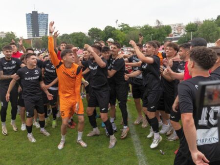 CS Dinamo a renunțat la 10 jucători: anunț oficial