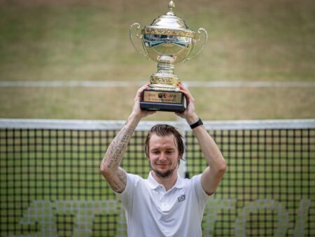 Alexander Bublik, din nou campion la Halle! După ce a obținut titlul, kazahul a mărturisit că voia să se retragă: „E greu de spus”