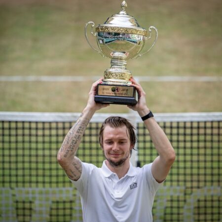 Alexander Bublik, din nou campion la Halle! După ce a obținut titlul, kazahul a mărturisit că voia să se retragă: „E greu de spus”