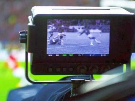 River Plate nu se vede la TV! Unde poți urmări gratuit în România ultimul meci din grupă al echipei lui Cristi Chivu
