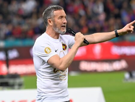 Mihai Stoica a comentat echipa de start a lui Daniel Pancu și a explodat: „Asta mă enervează! Zero!”