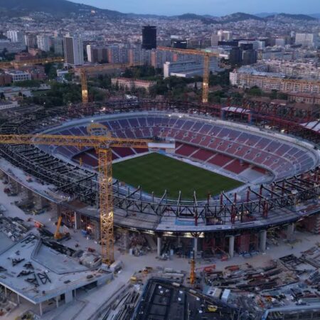 Iată unde va juca Barcelona în 40 de zile! » Între macarale, fără catering, toalete, lifturi și parcare