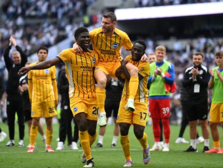 Până la 40 de ani! Fostul fotbalist de la Liverpool și Manchester City a semnat un nou contract, deși nu i se mai dădea nicio șansă.
