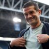 Iată o variantă a titlului: 

„Declarațiile unui fost antrenor al lui Inter despre Chivu: ‘Ce a realizat nu a fost deloc simplu! A renunțat la tot!'”