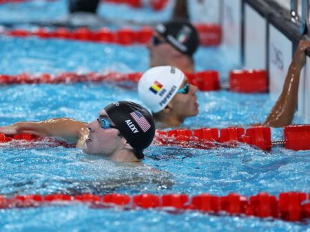 David Popovici are un nou competitor » Un înotător american a devenit al 6-lea din istorie care reușește să termine 100 de metri sub 47 de secunde