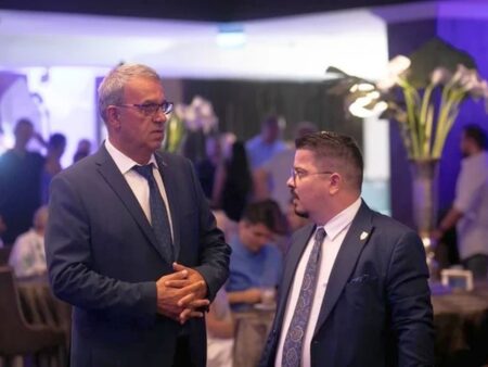 Constantin Din, suspectat că a recurs la politică pentru soluționarea unui litigiu!