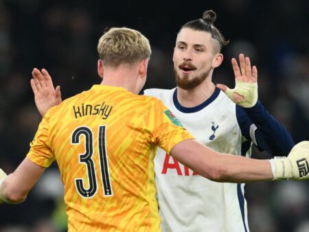 Drăgușin și colegii săi de la Tottenham, distruși: „Nu dați atenție la ce zic cei de acolo!”