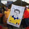 CORESPONDENȚĂ DIN SLOVACIA: „Aleg să călătoresc în lume alături de tine, să flutur tricolorul în momente bune și rele!” + atmosferă ca la Clinceni și banner special pentru „Eroul de la Bratislava”