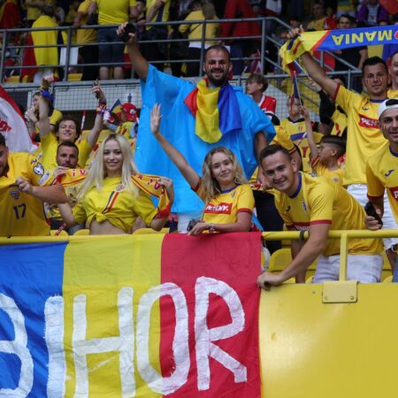 Tricourile galbene au cucerit stadionul „Ernst Happel”: Românii au lăsat organizatorii fără cuvinte, peste 15.000 de spectatori la meci.