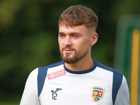 De la FCSB, direct în cantonamentul din Austria » Pe cine a ales Pancu să-l înlocuiască pe Ștefan Baiaram