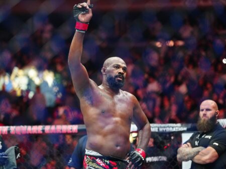 Sfârșitul unei ere legendare: Jon Jones, marele campion UFC, s-a retras oficial la 37 de ani.