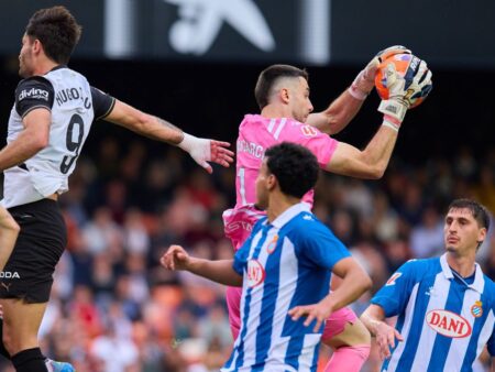 Barcelona realizează primul transfer al verii: „Here we go”